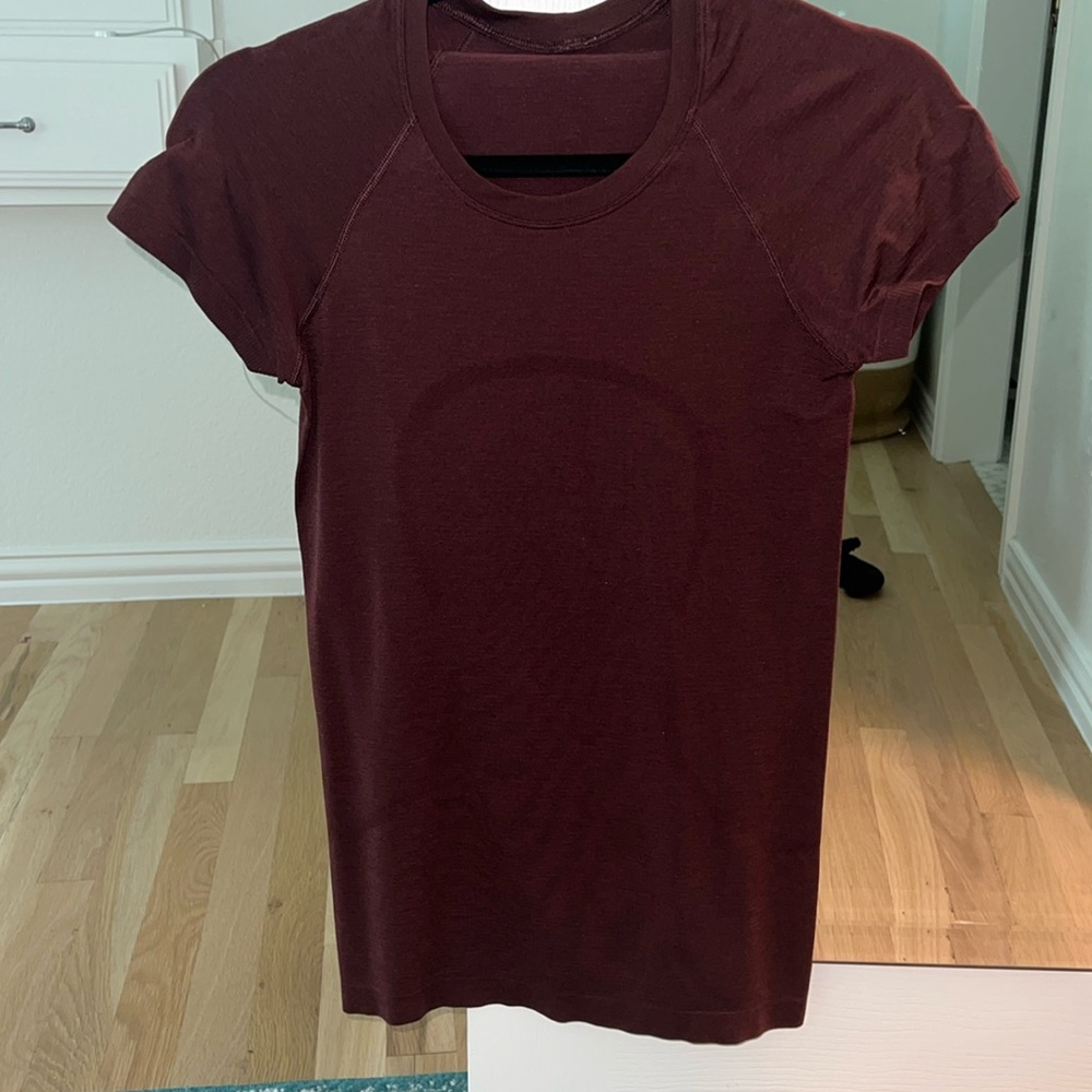 Swiftly Tech Short Sleeve